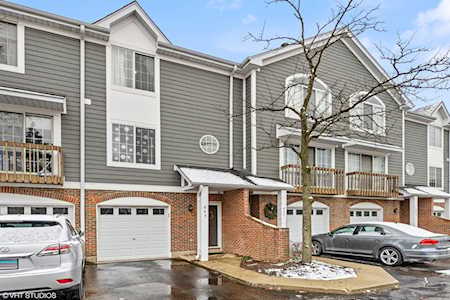 845 W Saint Johns Place Palatine, IL 60067