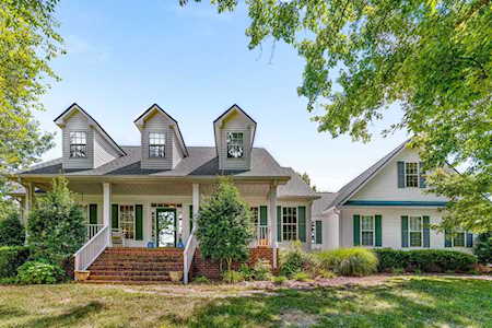 1387 Floyd Rd Eagleville, TN 37060