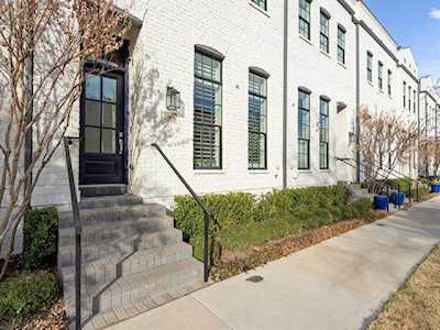 2806 Wingate Street Fort Worth, TX 76107