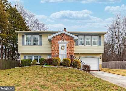 744 Lancing Rd Woodbury, NJ 08096