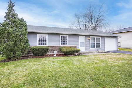 227 Blackberry Dr Bolingbrook, IL 60440