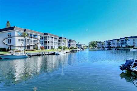 4400 Exeter Dr #J-208 Longboat Key, FL 34228