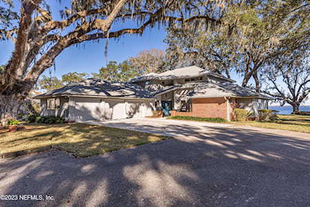 136 Southerly LN Fleming Island, FL 32003