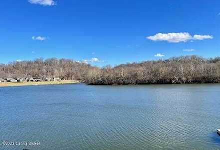 1924 Rivers Landing Dr Prospect, KY 40059