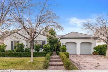 813 Sir James Bridge Way Las Vegas, NV 89145
