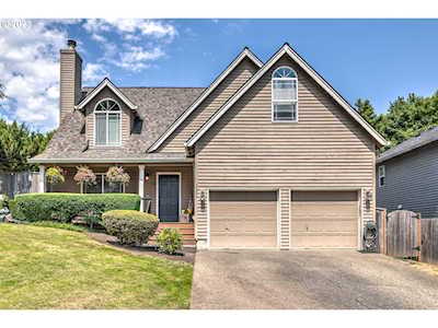 2339 SW Quinault CT Portland, OR 97219