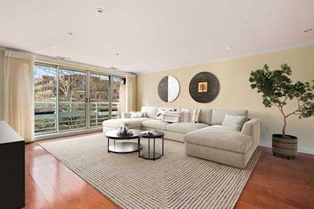 6 Canal Park #305 Cambridge, MA 02141