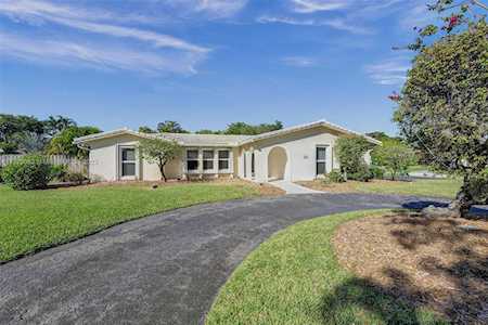2940 NW 115th Ter Coral Springs, FL 33065