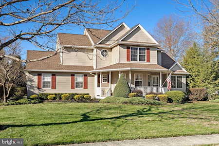 4 Purple Ash Ct Jackson, NJ 08527