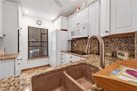 8340 Charter Club Circle #8 Fort Myers, FL 33919