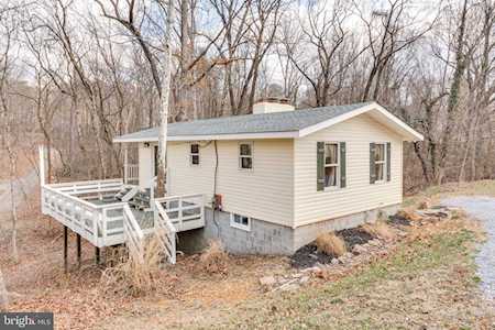 84 Hilltop Rd Harpers Ferry, WV 25425