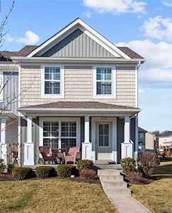 322 Countryshire Dr Lake St Louis, MO 63367
