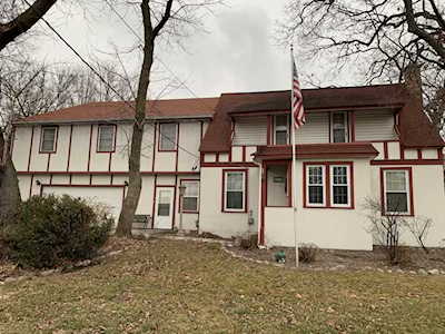615 Spring Rd Ingleside, IL 60041