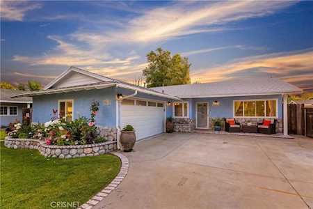 25113 De Wolfe Rd Newhall, CA 91321