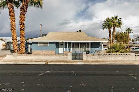 2100 Jaymie Way Las Vegas, NV 89106