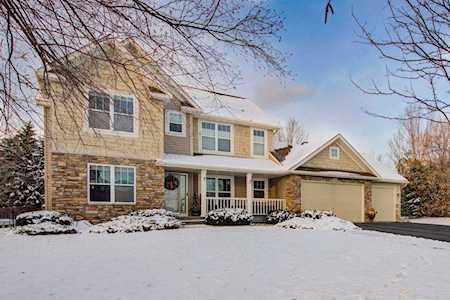 16083 Gunflint Circle Lakeville, MN 55044