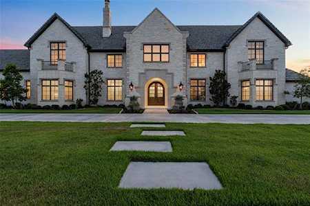1655 Carlyle Court Westlake, TX 76262