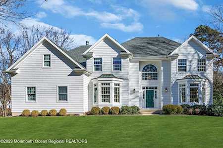 1426 Winesap Dr Manasquan, NJ 08736