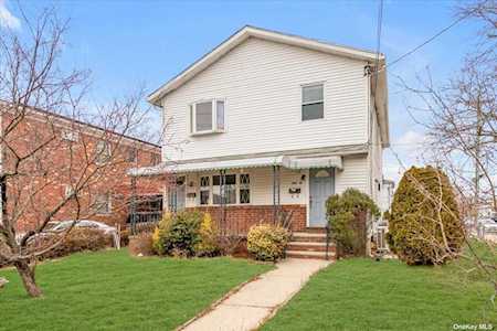 230-19 146th Avenue Springfield Gardens, NY 11413