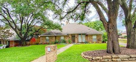 2954 Trail Lake Drive Grapevine, TX 76051