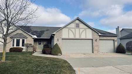 5168 Wyndemere Common Square Mundy Twp, MI 48473