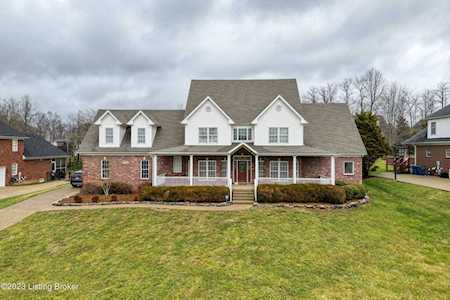 6226 Breeze Hill Rd Crestwood, KY 40014