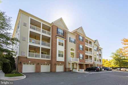 231 Breeders Cup Dr Cherry Hill, NJ 08002