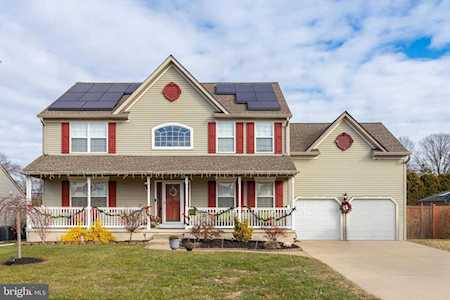 225 Abbey Ln Swedesboro, NJ 08085