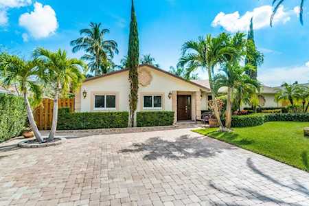 11652 Fir Street Palm Beach Gardens, FL 33410