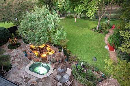 204 Hollywood Drive Coppell, TX 75019