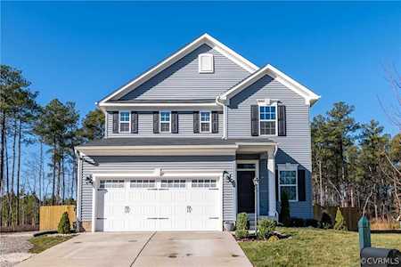 5542 Bison Ford Dr North Chesterfield, VA 23234