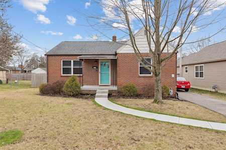 153 Old County Line Road Westerville, OH 43081