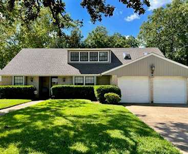 802 Arthur Drive Arlington, TX 76013