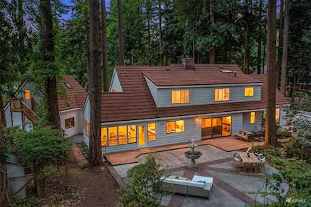 13228 NE 36th St Bellevue, WA 98005