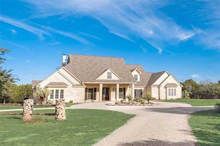 2974 Green Meadow Drive Glen Rose, TX 76043
