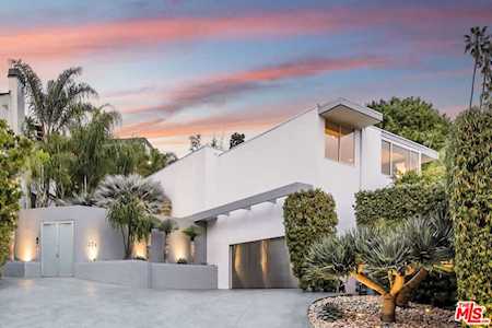 1334 Londonderry Place Los Angeles, CA 90069
