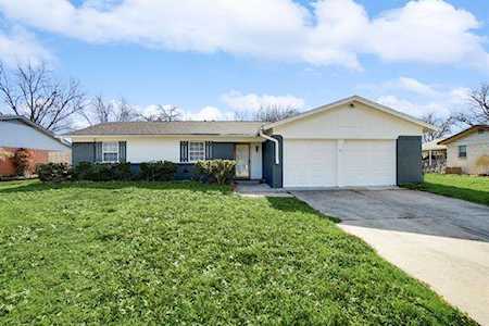 713 Meadowview Drive Crowley, TX 76036