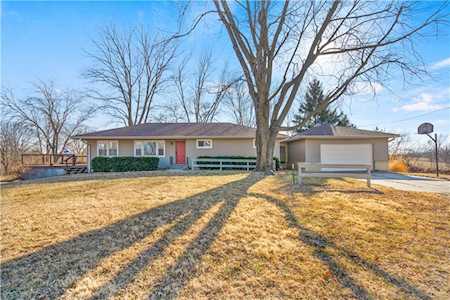 14206 Center St Smithville, MO 64089
