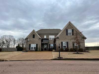 2109 Hazelnut Dr Southaven, MS 38672