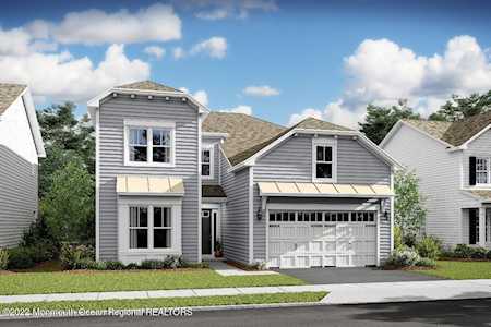 5 Orchid Ct Manalapan, NJ 07726