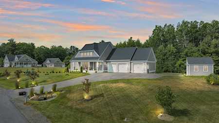 6 Tannery Way Kensington, NH 03833