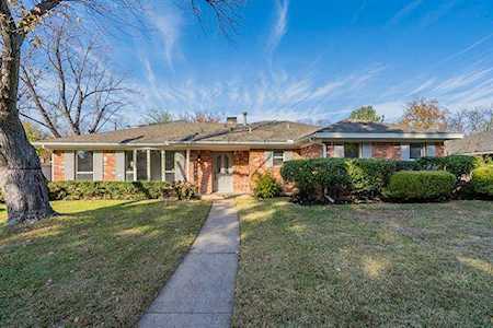 2426 Nottingham Place Grand Prairie, TX 75050