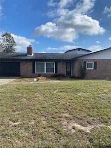 830 Brentwood Dr Lake Wales, FL 33898
