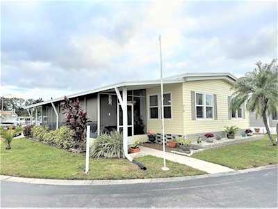 9790 66th St N #418 Pinellas Park, FL 33782