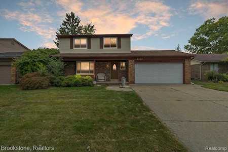 2120 Keystone Sterling Heights, MI 48310
