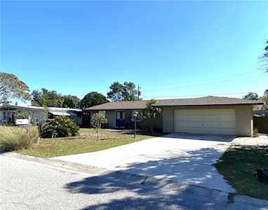 2820 Case Ave Bradenton, FL 34207