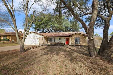 1512 Overlook Drive Grapevine, TX 76051