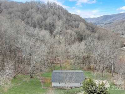 50 Teresa Trl Waynesville, NC 28786