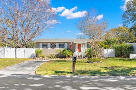 1645 Saint Catherine Dr W Dunedin, FL 34698
