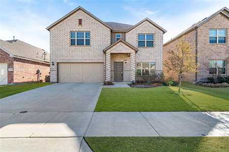 5812 Priory Drive Celina, TX 76227